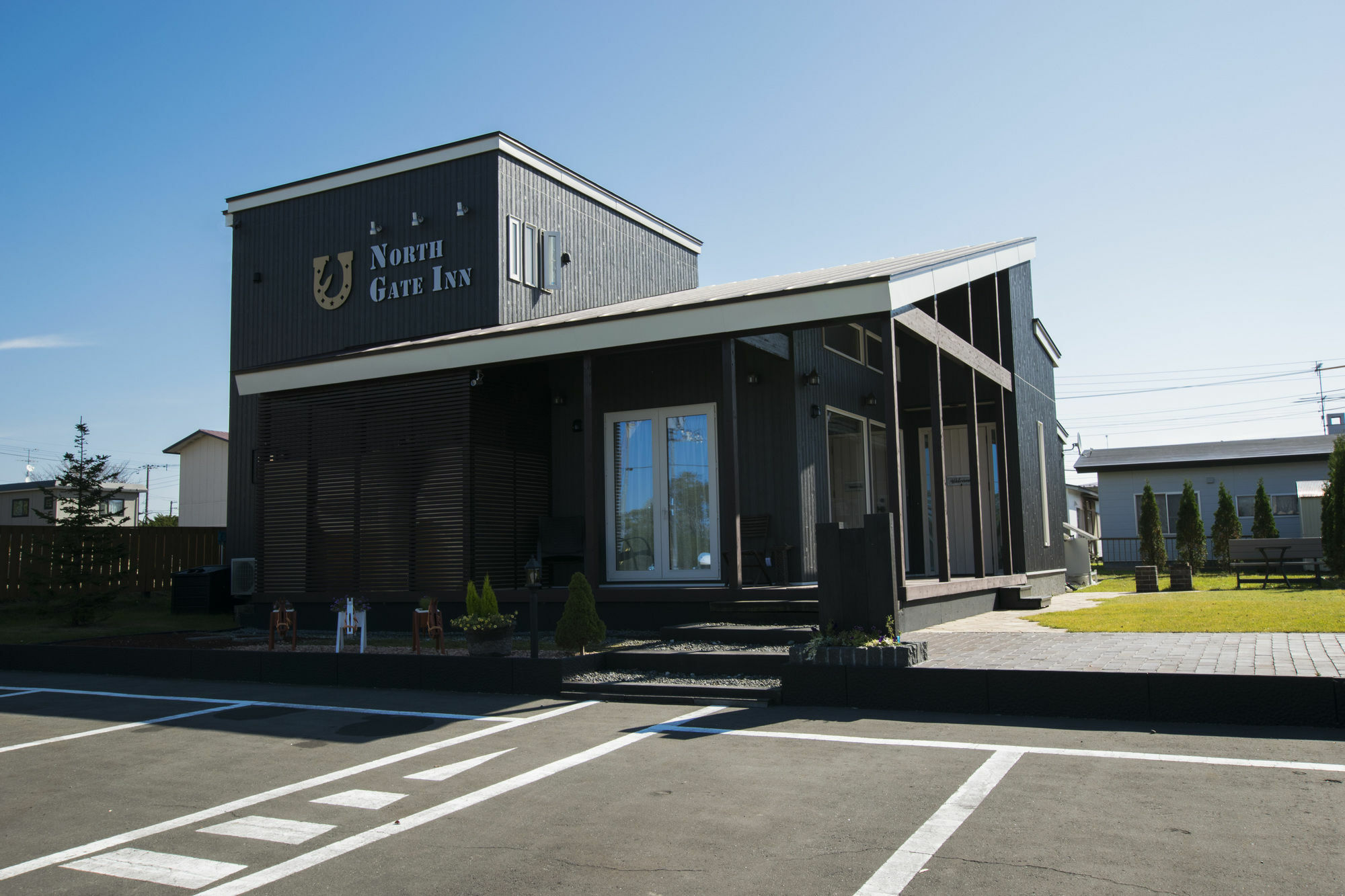North Gate Inn Abira Eksteriør billede
